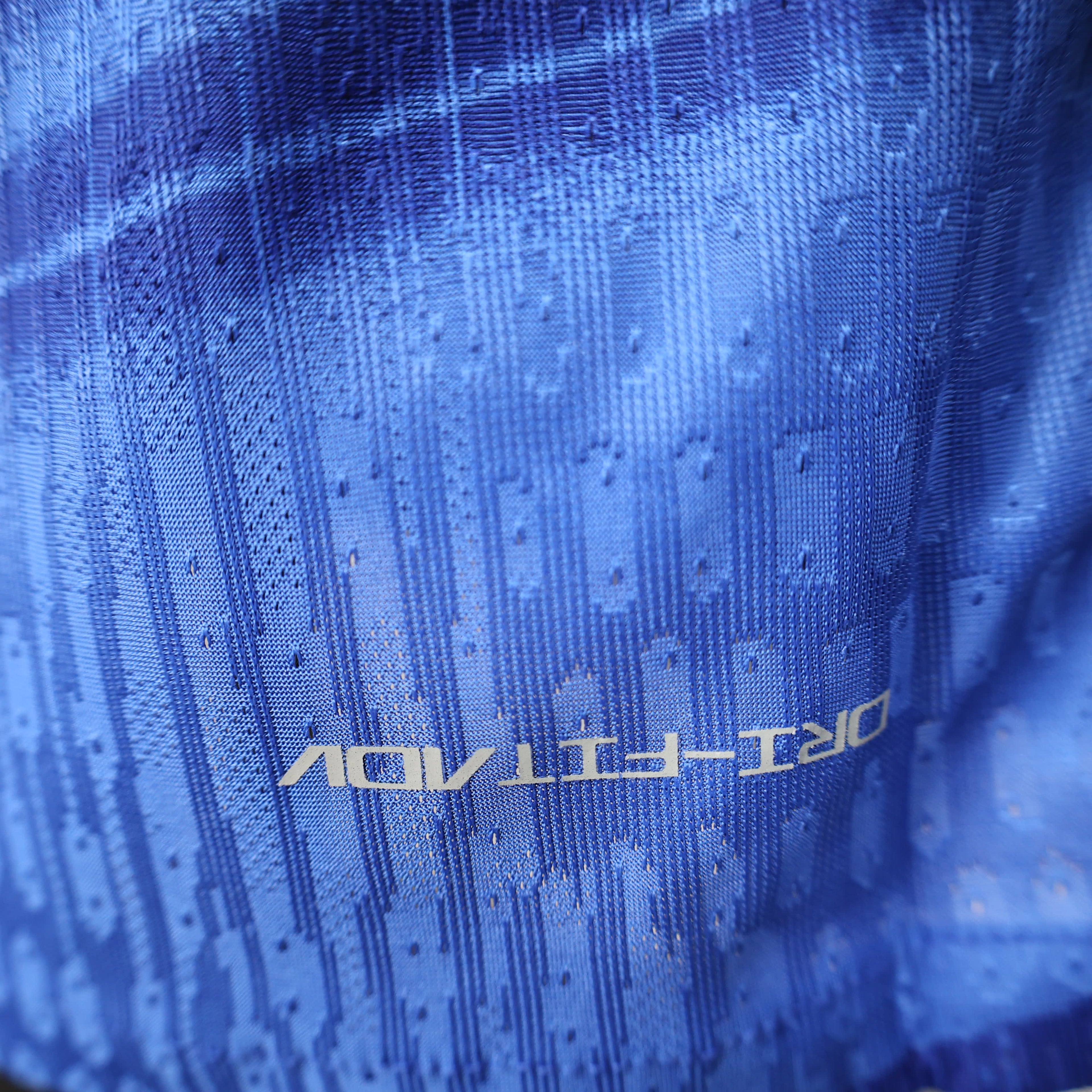 Camisa Chelsea Titular 2025/26 - Versão Jogador Azul