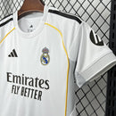 Conjunto Infantil Real Madrid Titular 25/26 - Branco
