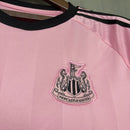 Camisa Newcastle Edição Especial 25/26 - Masculino Rosa