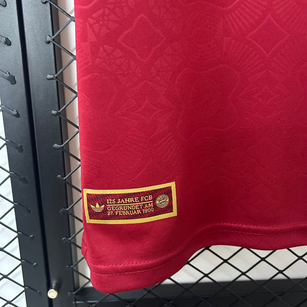 Camisa Bayern de Munique Edição Especial 25/26 - 125 Anos Vermelha Torcedor