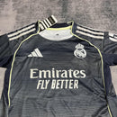 Conjunto Infantil Real Madrid Fora 25/26 - Cinza