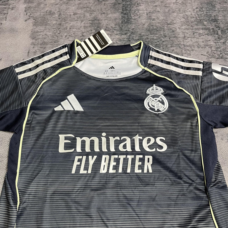 Conjunto Infantil Real Madrid Fora 25/26 - Cinza
