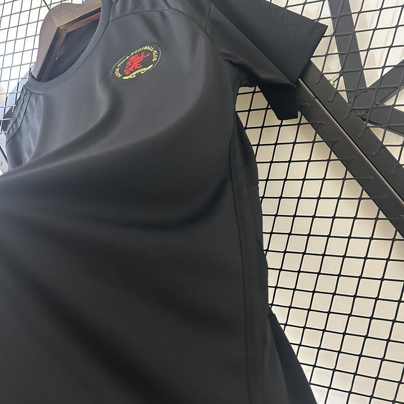 Camisa Aston Villa Edição Especial 25/26 - 125th Aniversário