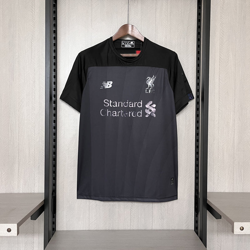 Camisa Liverpool Edição Especial 19/20 - Versão Retro All Black New Balance