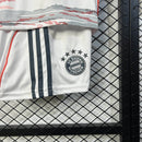 Conjunto Bayer de munique Away 25/26