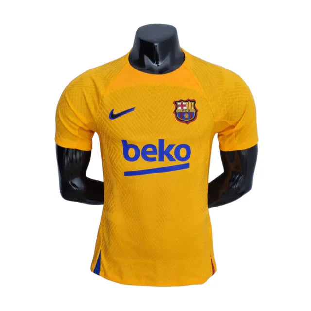 Camisa Barcelona Treino 22/23 Jogador Nike Masculina - Laranja