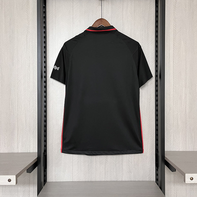 Camisa Frankfurt Fora 25/26 - Preta Polo