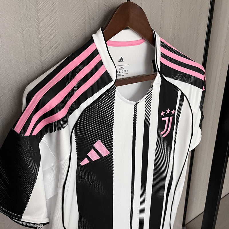Camisa Juventus Titular 25/26 - Preto e Rosa